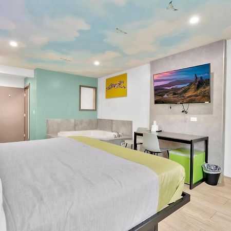 Exclusivo Inn And Suites Lakewood Экстерьер фото