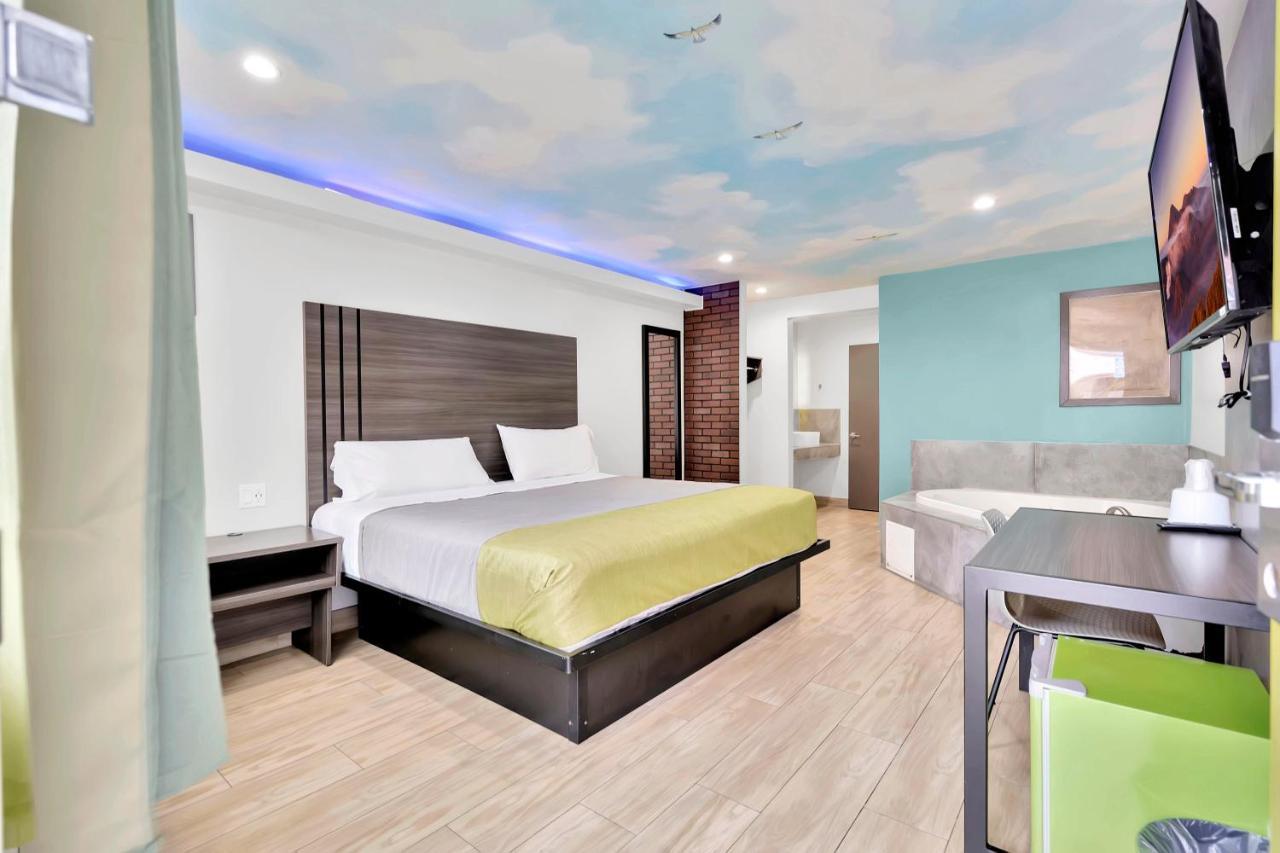 Exclusivo Inn And Suites Lakewood Экстерьер фото
